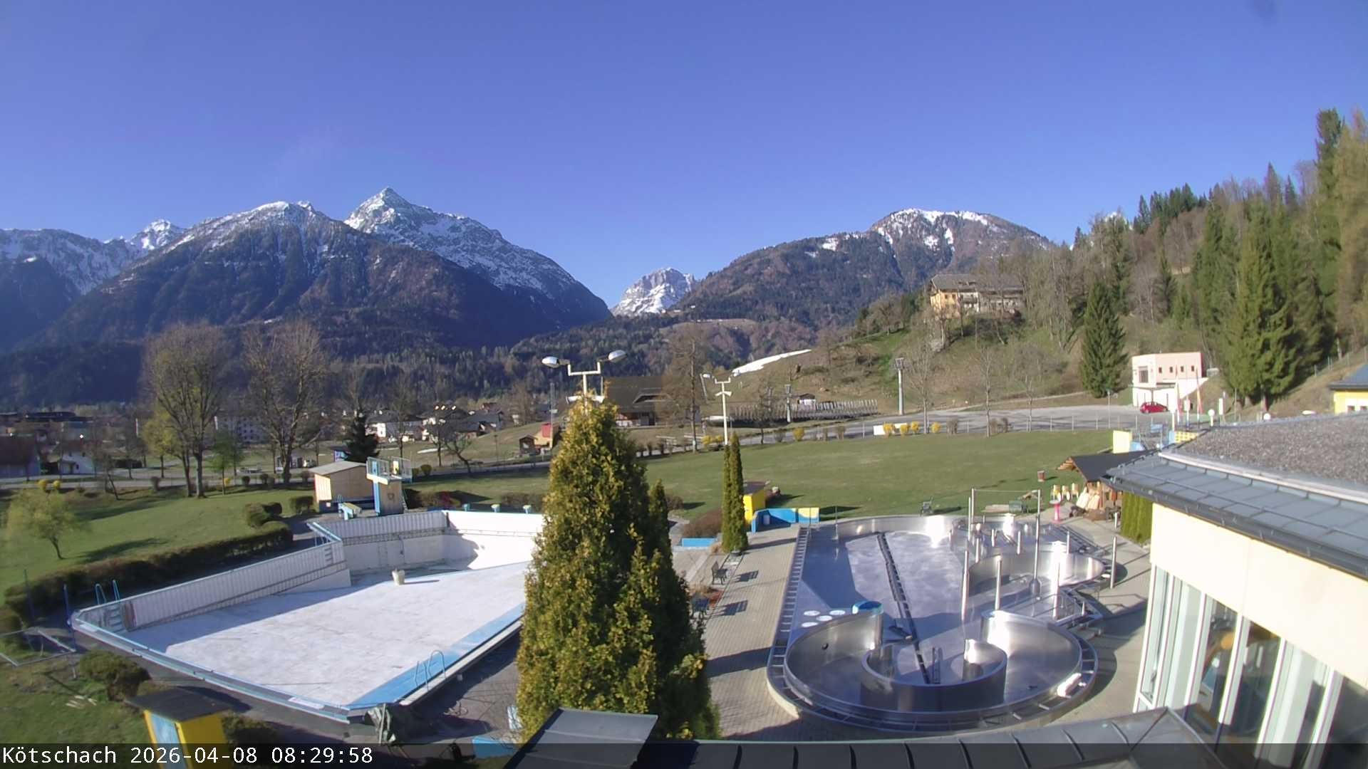 Archived image Webcam Kötschach - Aquarena