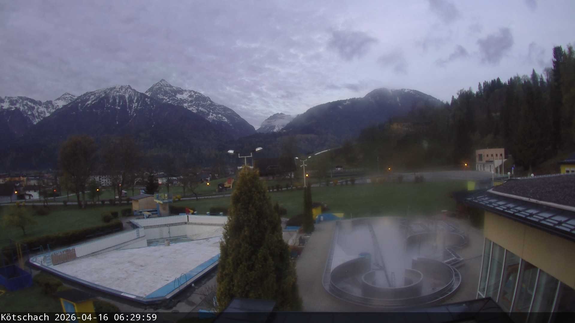 Archived image Webcam Kötschach - Aquarena