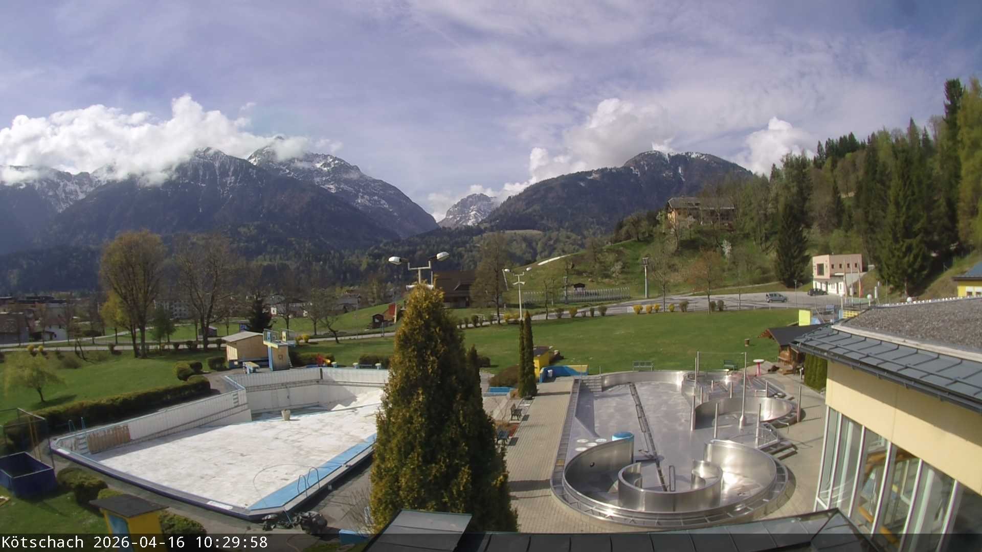 Archived image Webcam Kötschach - Aquarena