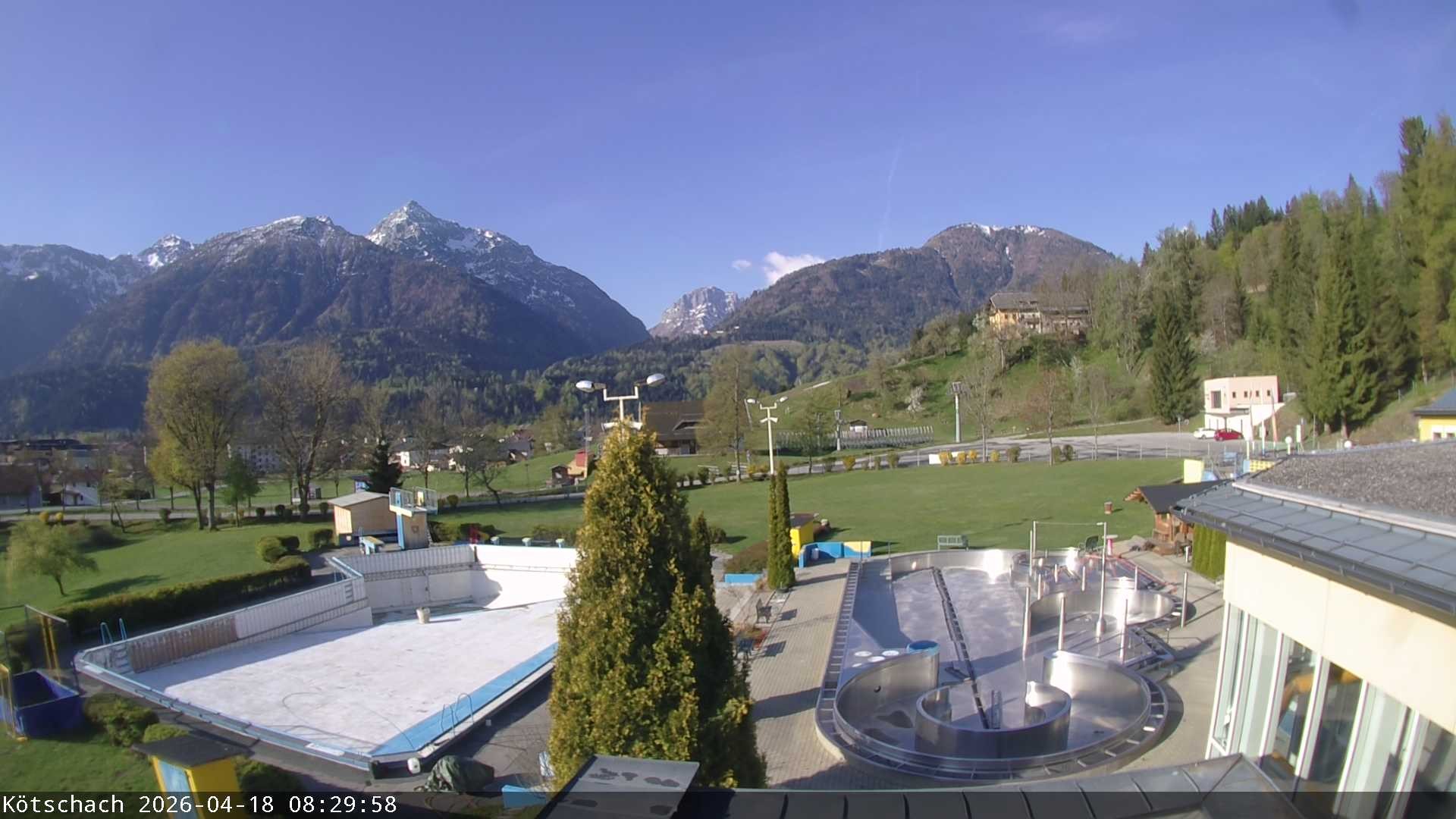 Archiv Foto Webcam Kötschach - Aquarena