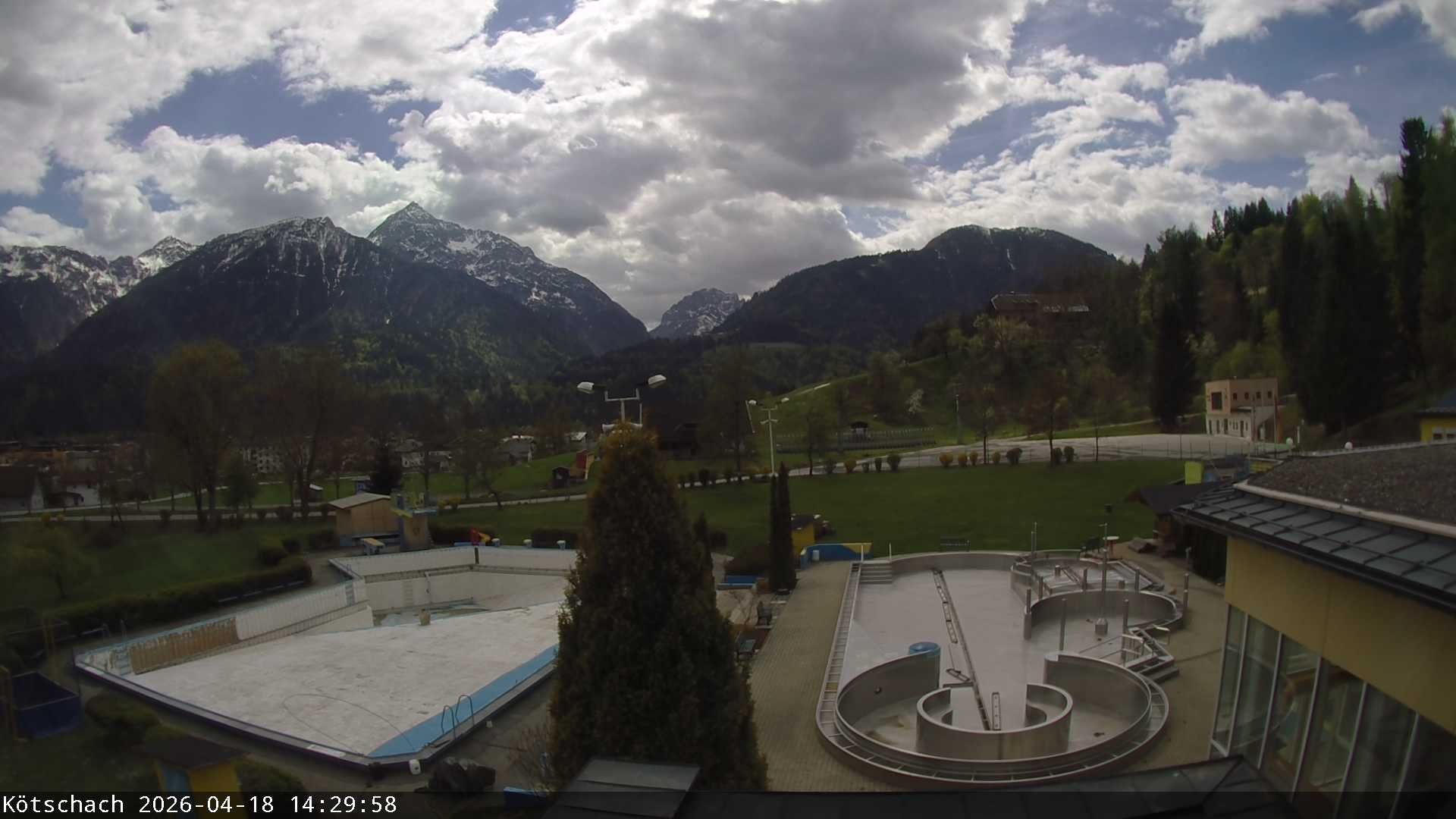 Archiv Foto Webcam Kötschach - Aquarena