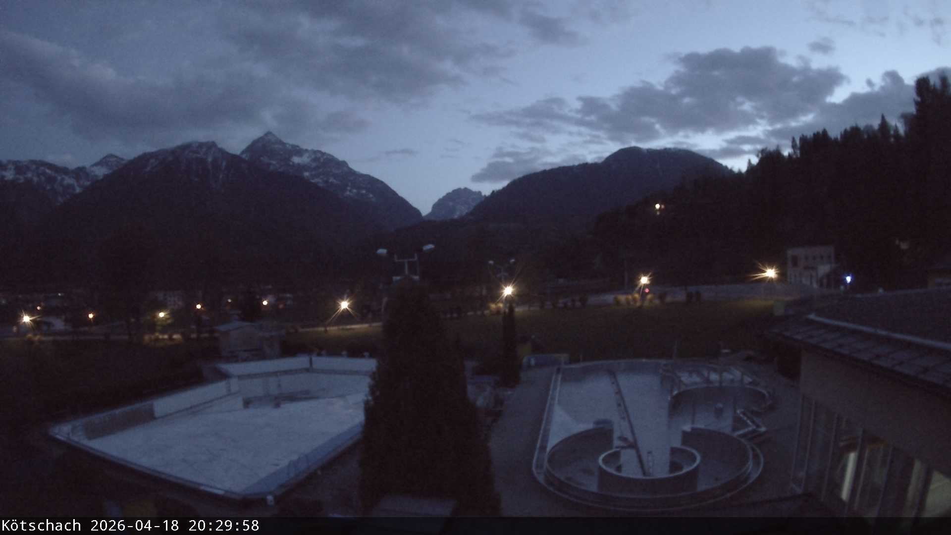 Archiv Foto Webcam Kötschach - Aquarena