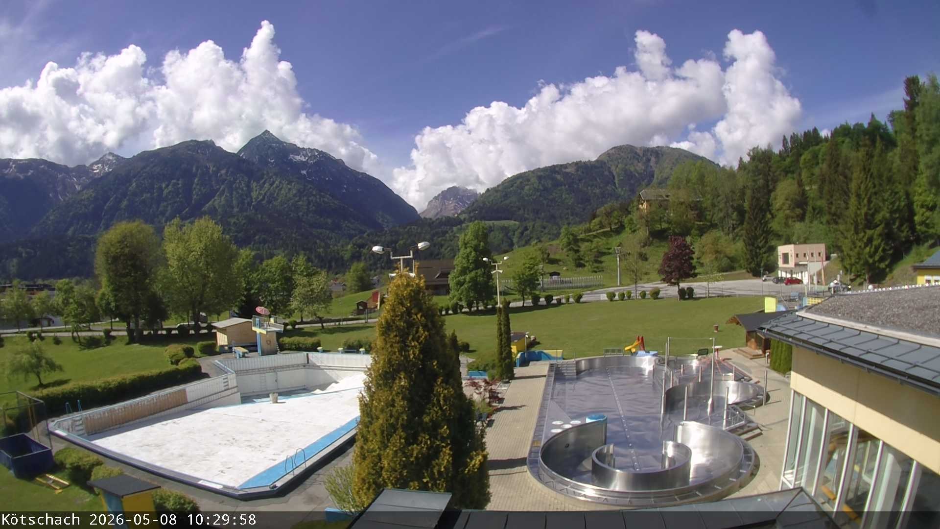 Archived image Webcam Kötschach - Aquarena