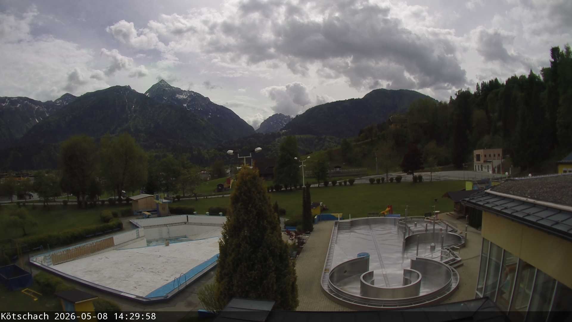 Archived image Webcam Kötschach - Aquarena