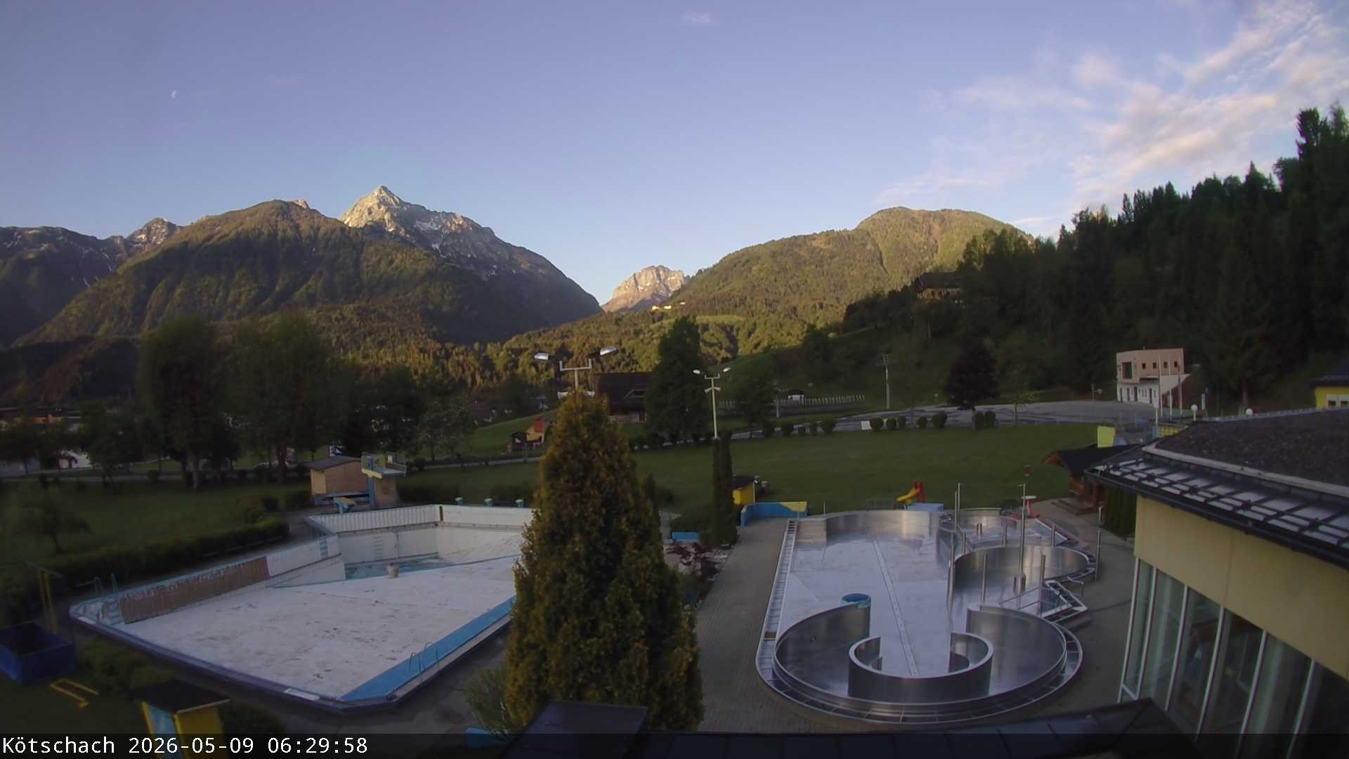 Archiv Foto Webcam Kötschach - Aquarena