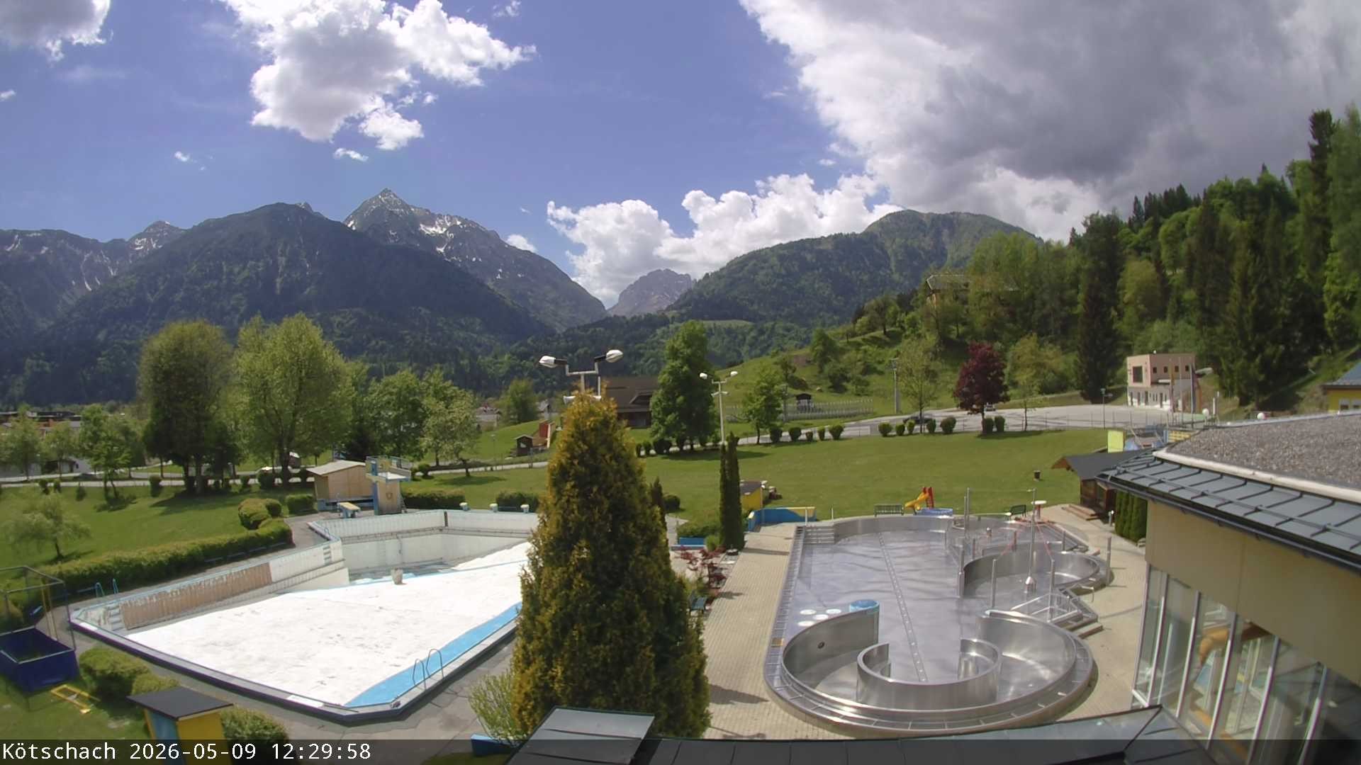 Archiv Foto Webcam Kötschach - Aquarena