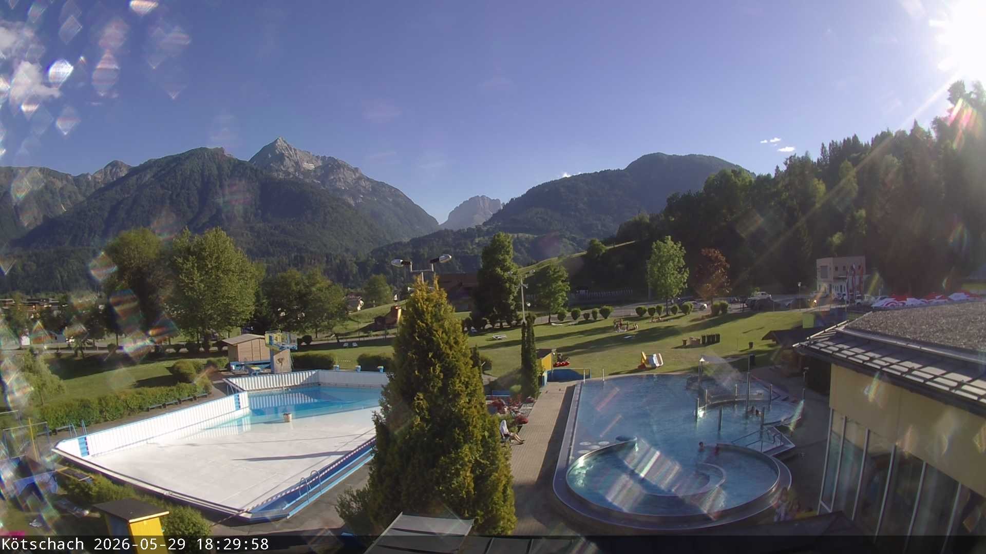 Archiv Foto Webcam Kötschach - Aquarena