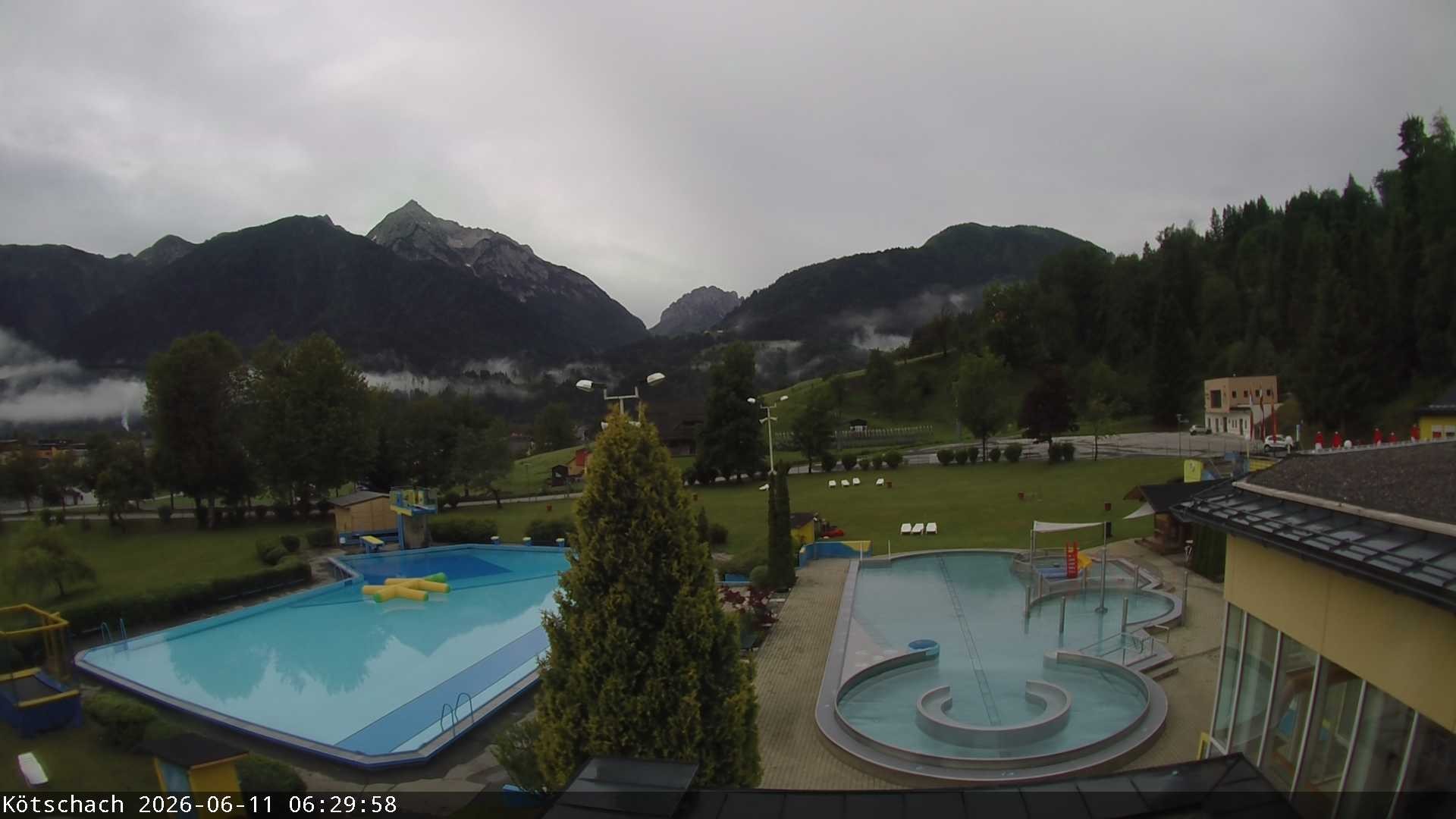 Archived image Webcam Kötschach - Aquarena