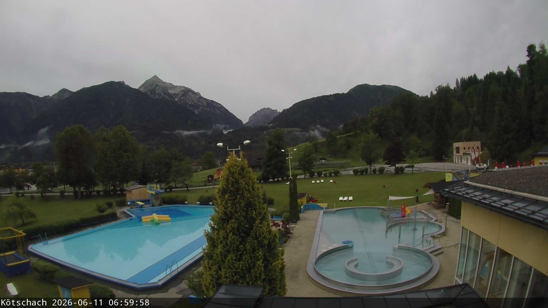 Archived image Webcam Kötschach - Aquarena