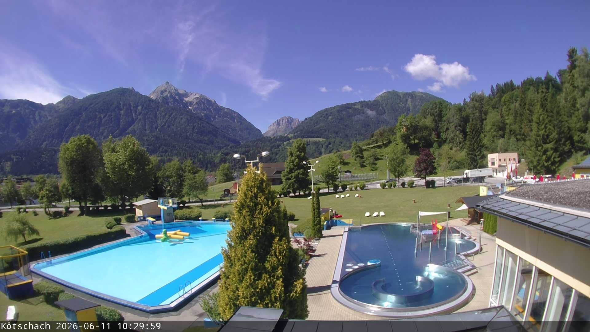 Archived image Webcam Kötschach - Aquarena