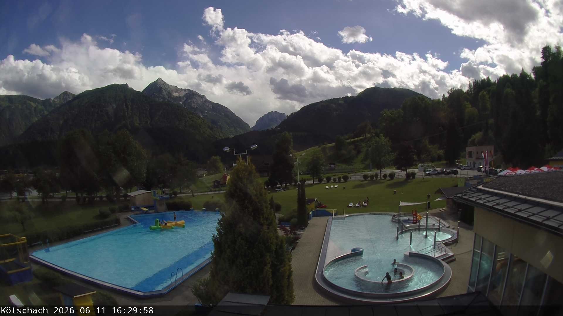 Archived image Webcam Kötschach - Aquarena