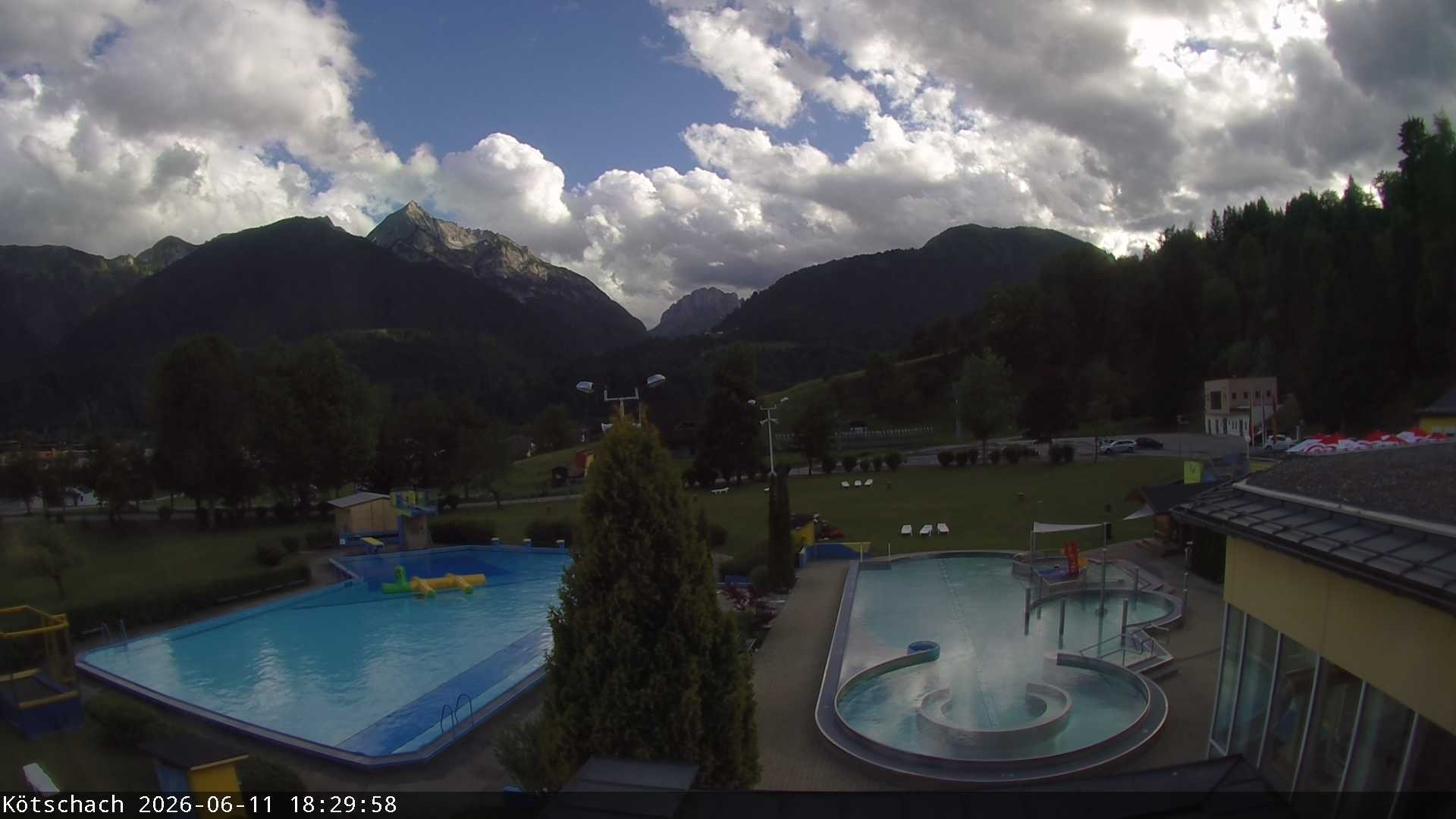 Archived image Webcam Kötschach - Aquarena