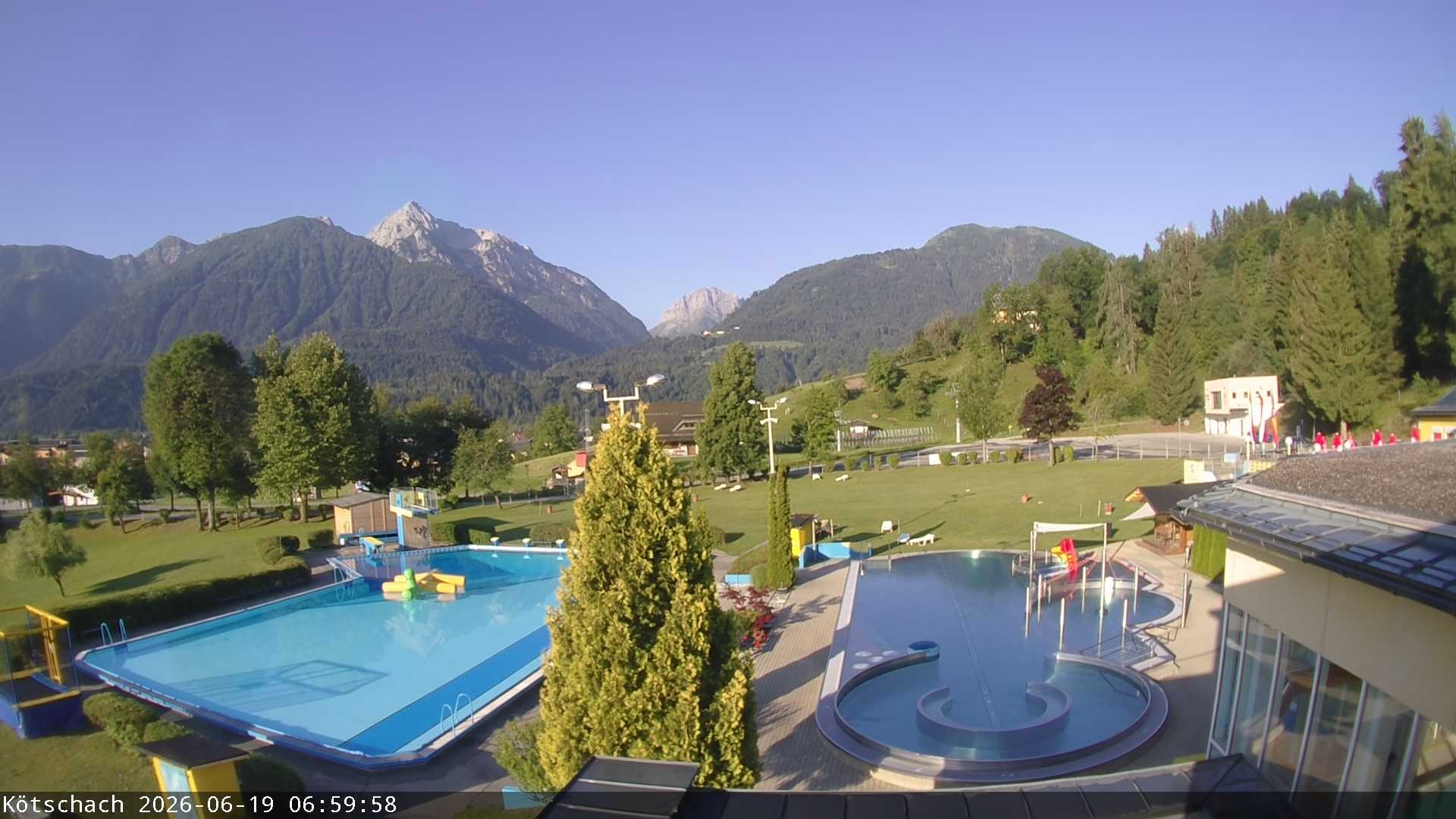 Archiv Foto Webcam Kötschach - Aquarena