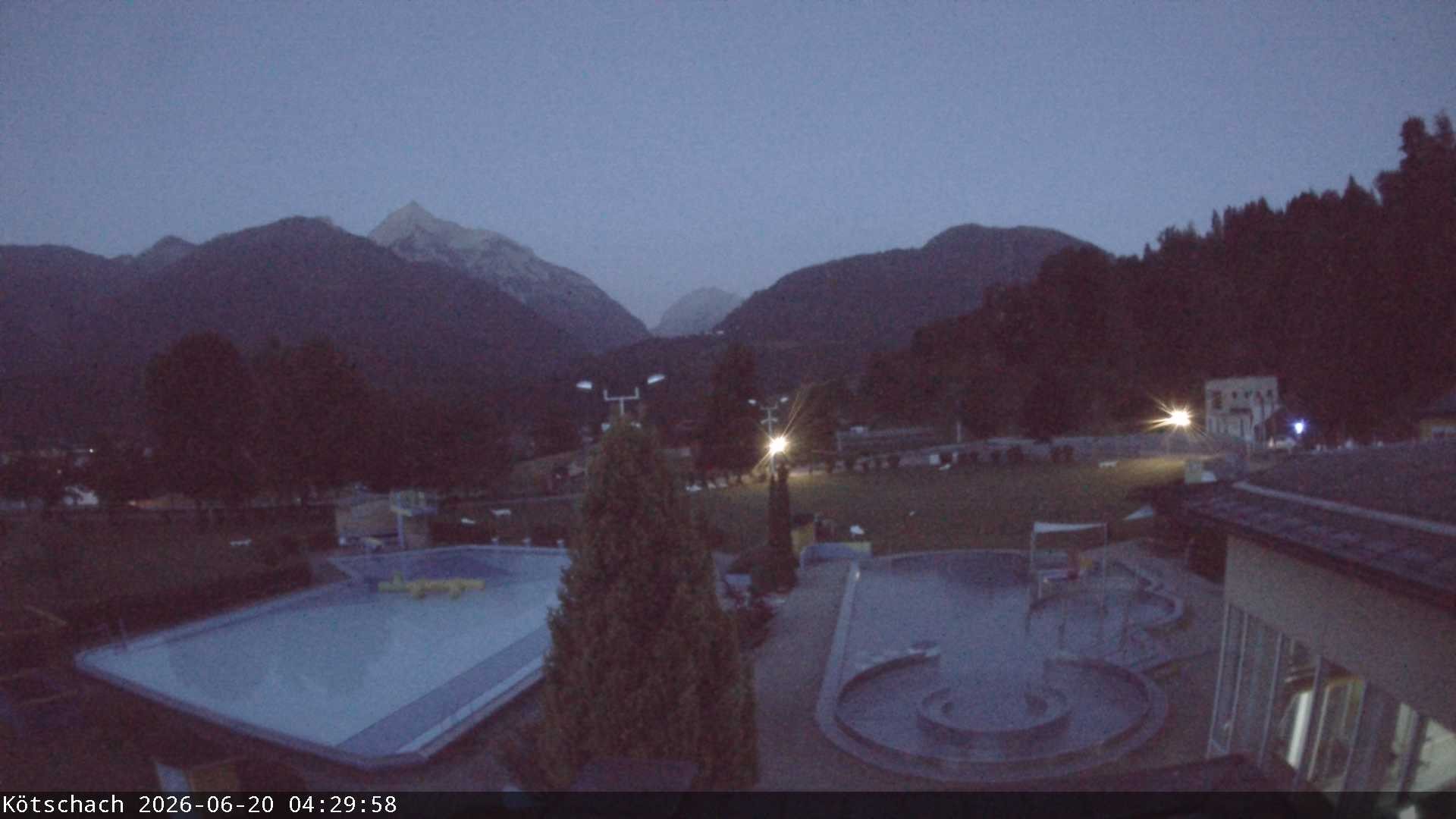 Archiv Foto Webcam Kötschach - Aquarena