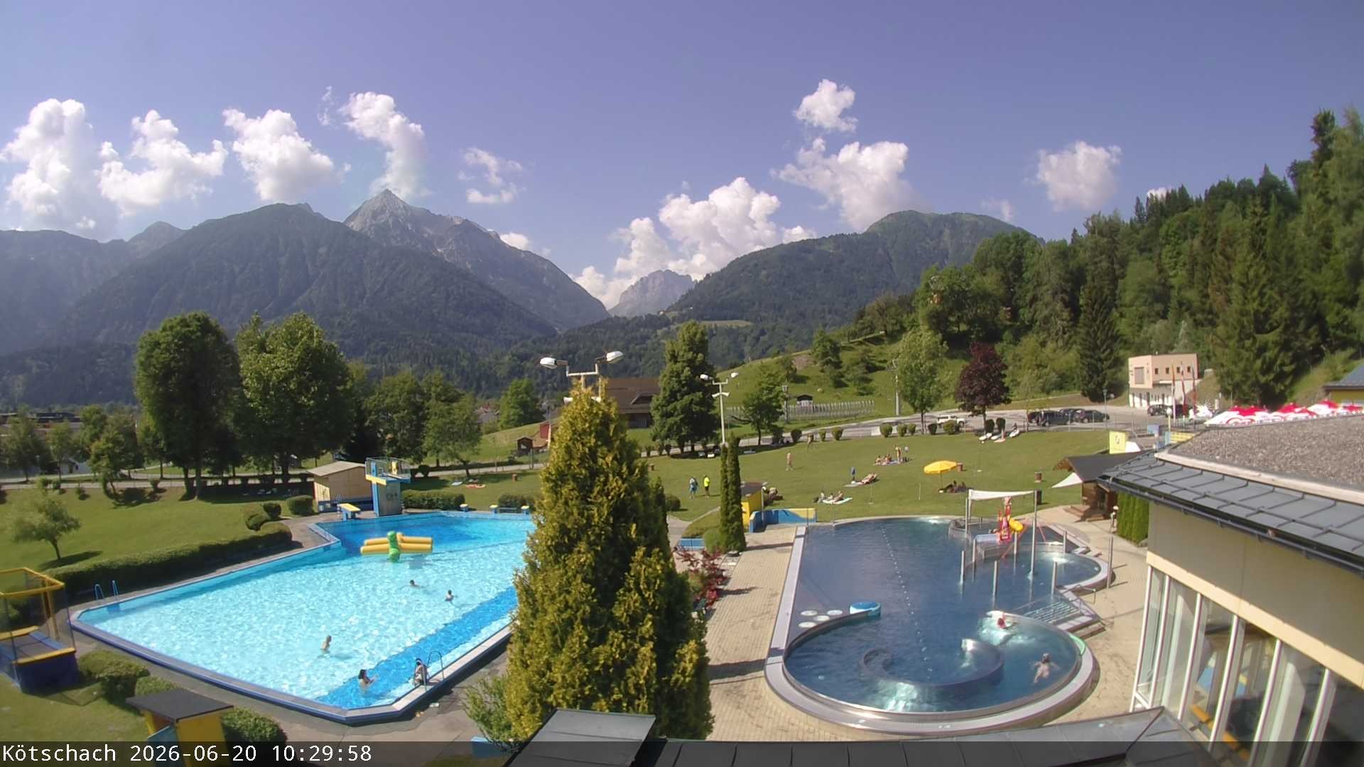 Archiv Foto Webcam Kötschach - Aquarena