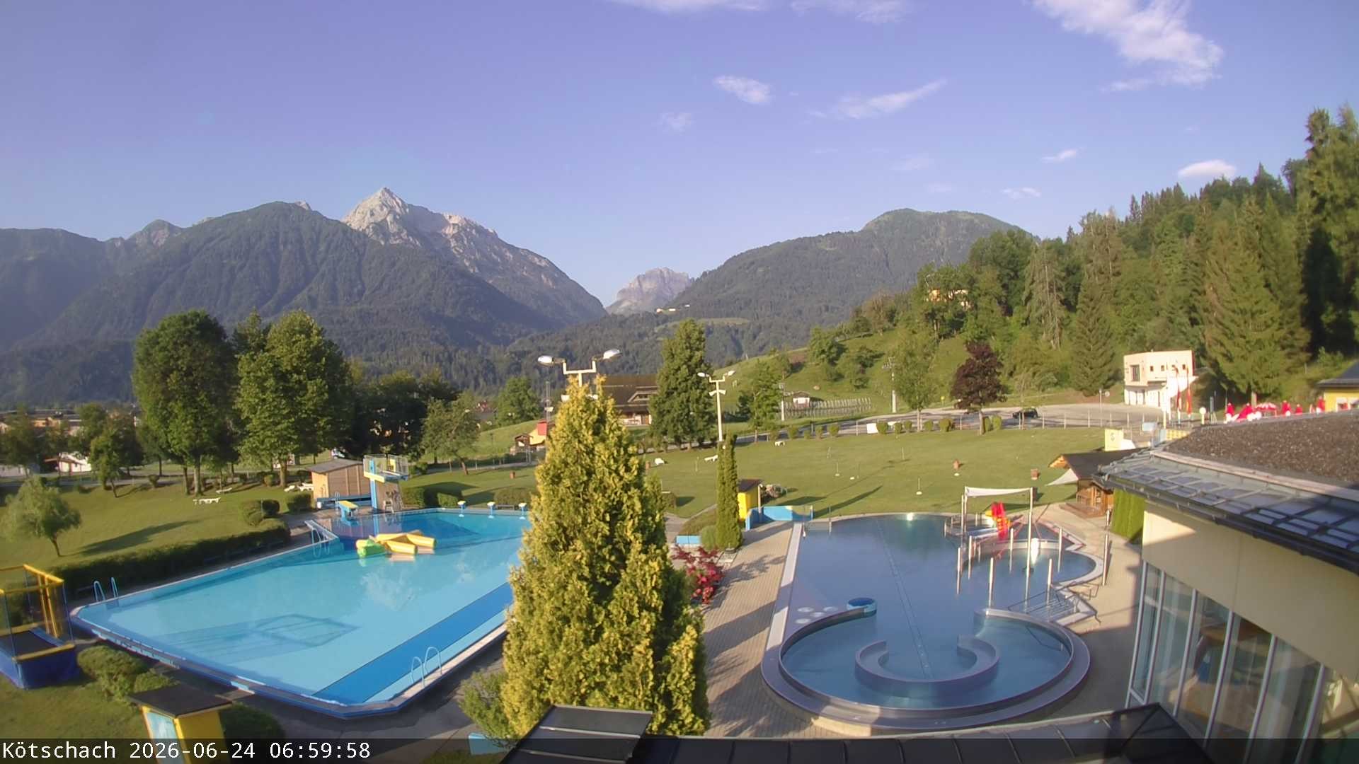 Archiv Foto Webcam Kötschach - Aquarena