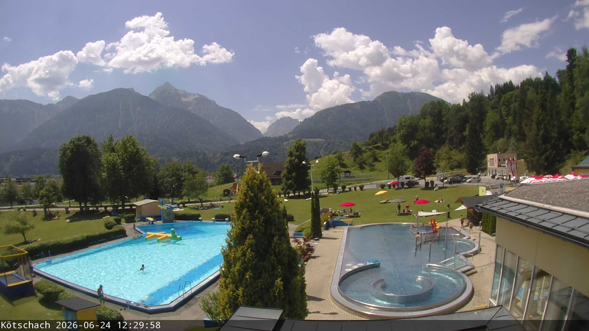 Archiv Foto Webcam Kötschach - Aquarena
