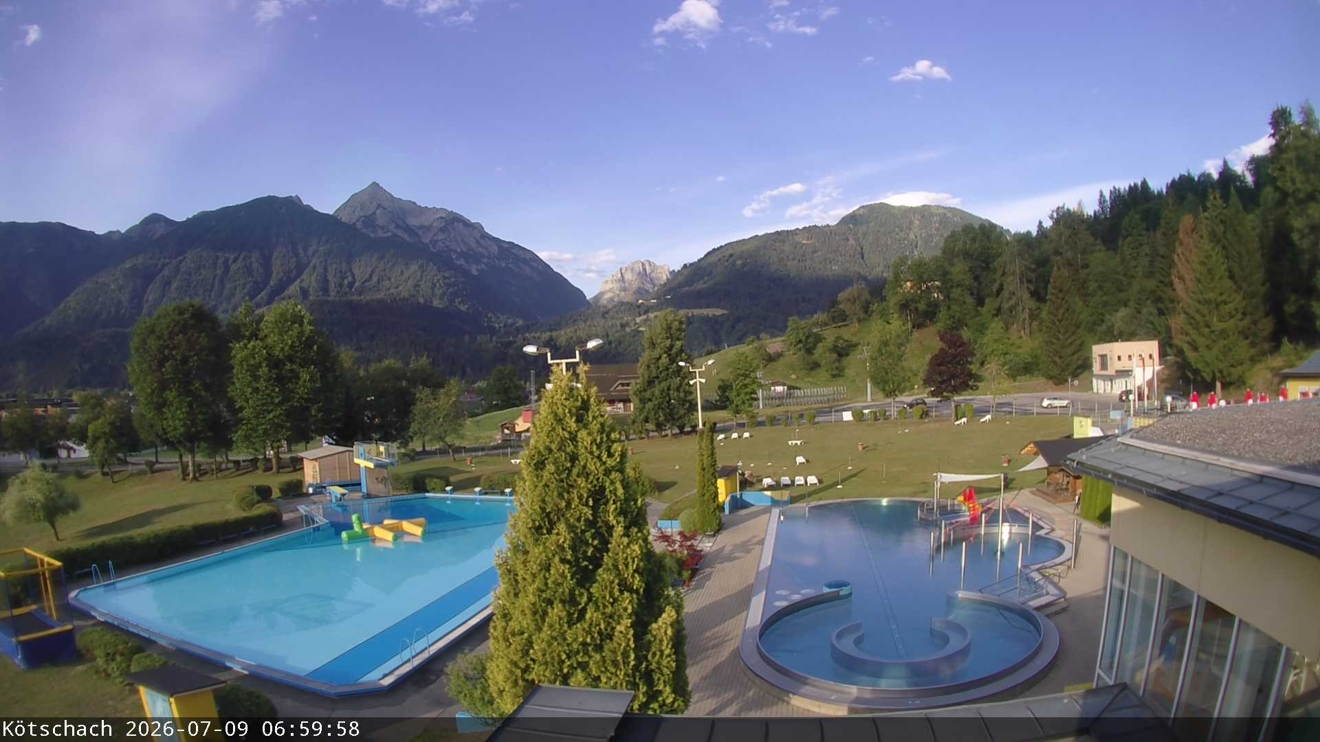 Archiv Foto Webcam Kötschach - Aquarena