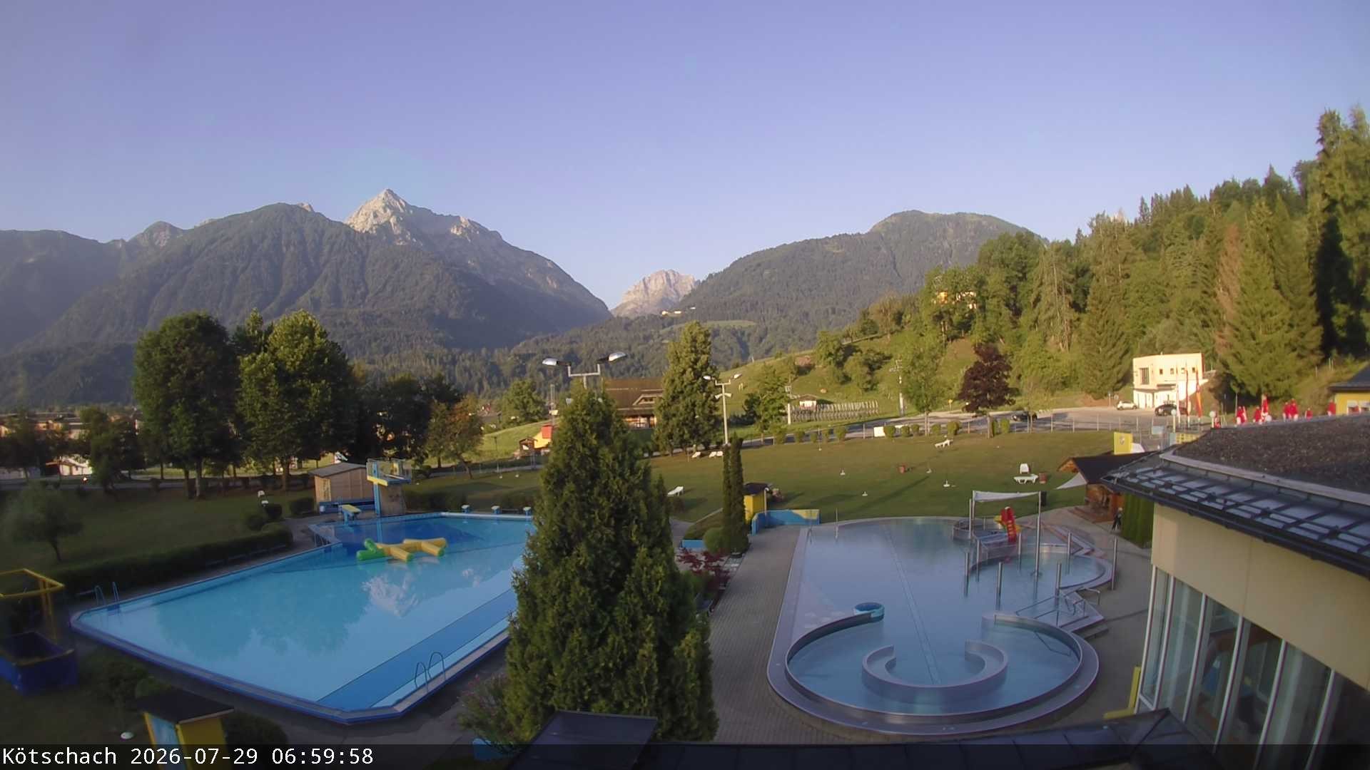 Archiv Foto Webcam Kötschach - Aquarena