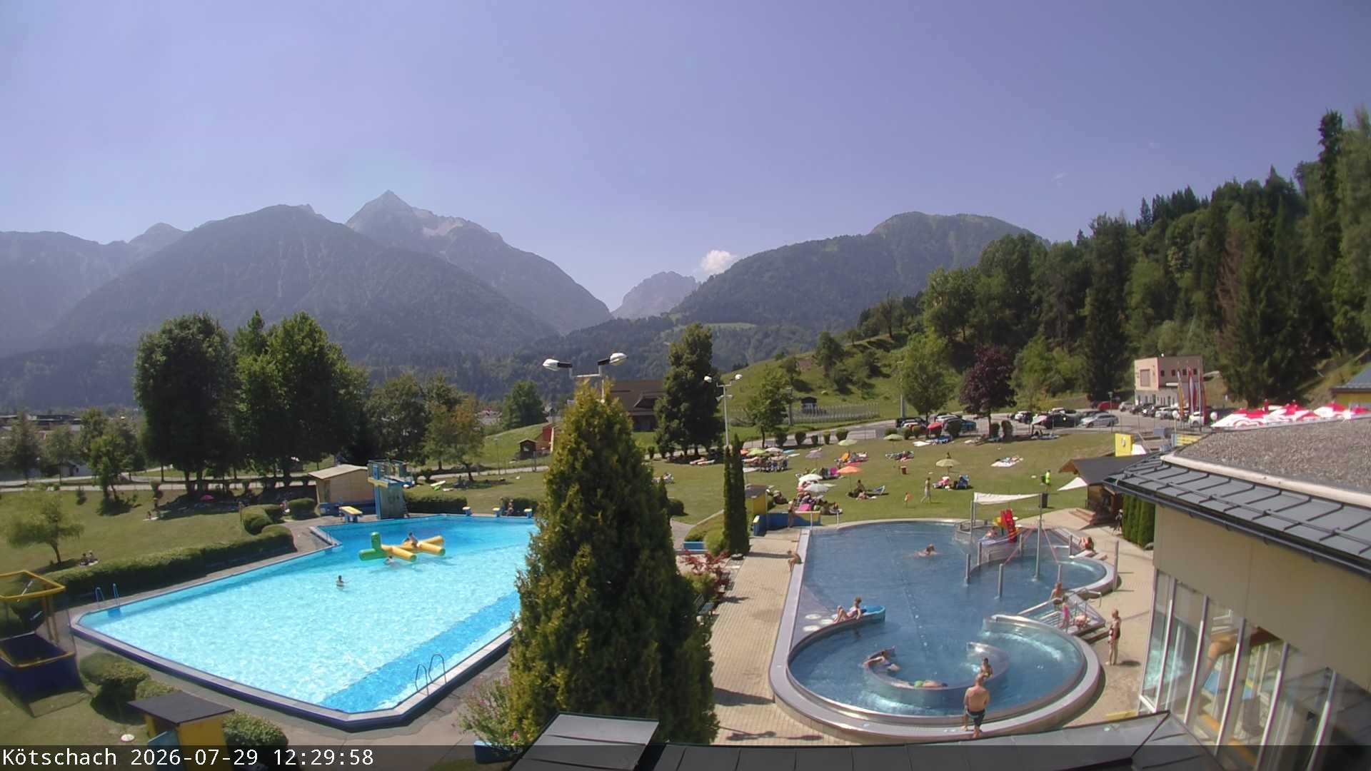 Archiv Foto Webcam Kötschach - Aquarena