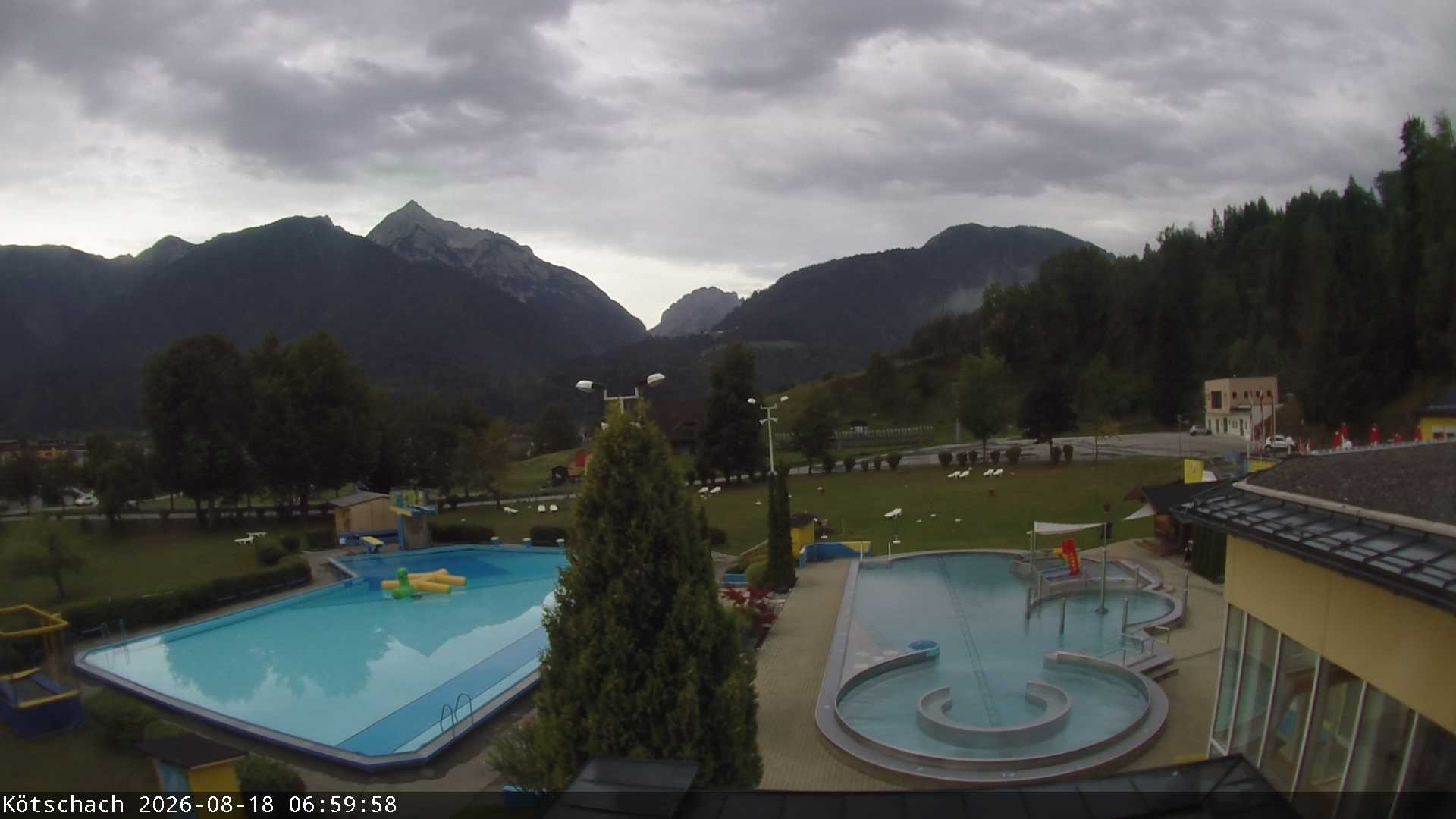 Archiv Foto Webcam Kötschach - Aquarena