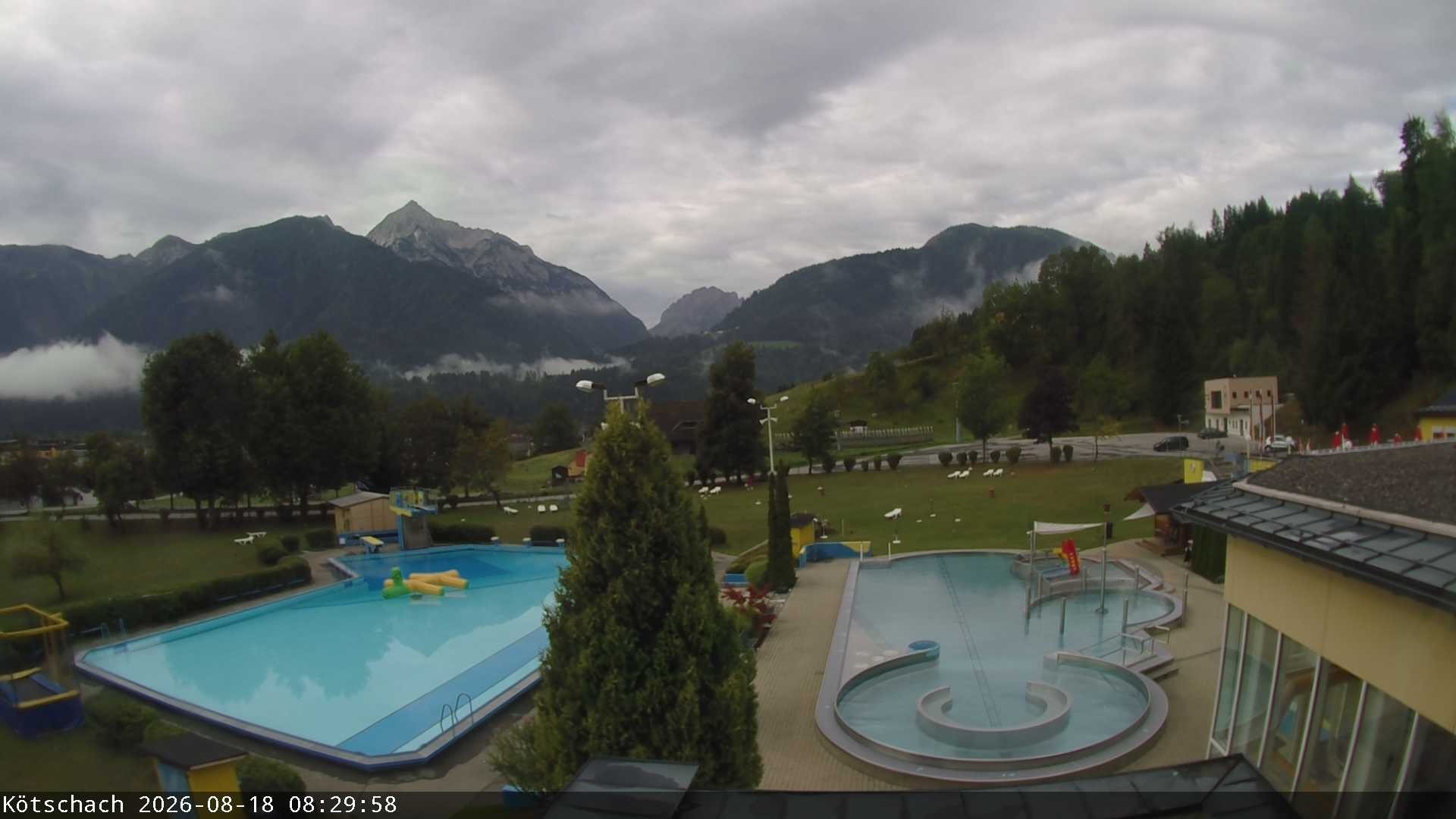 Archiv Foto Webcam Kötschach - Aquarena