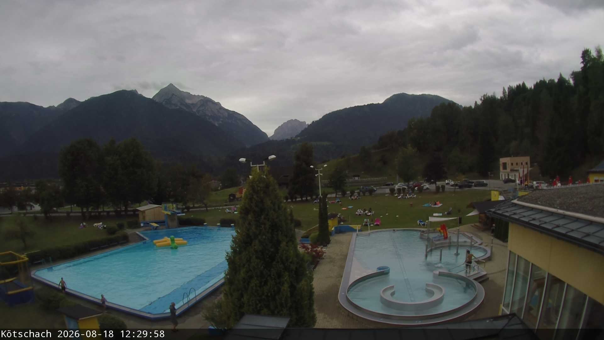 Archiv Foto Webcam Kötschach - Aquarena