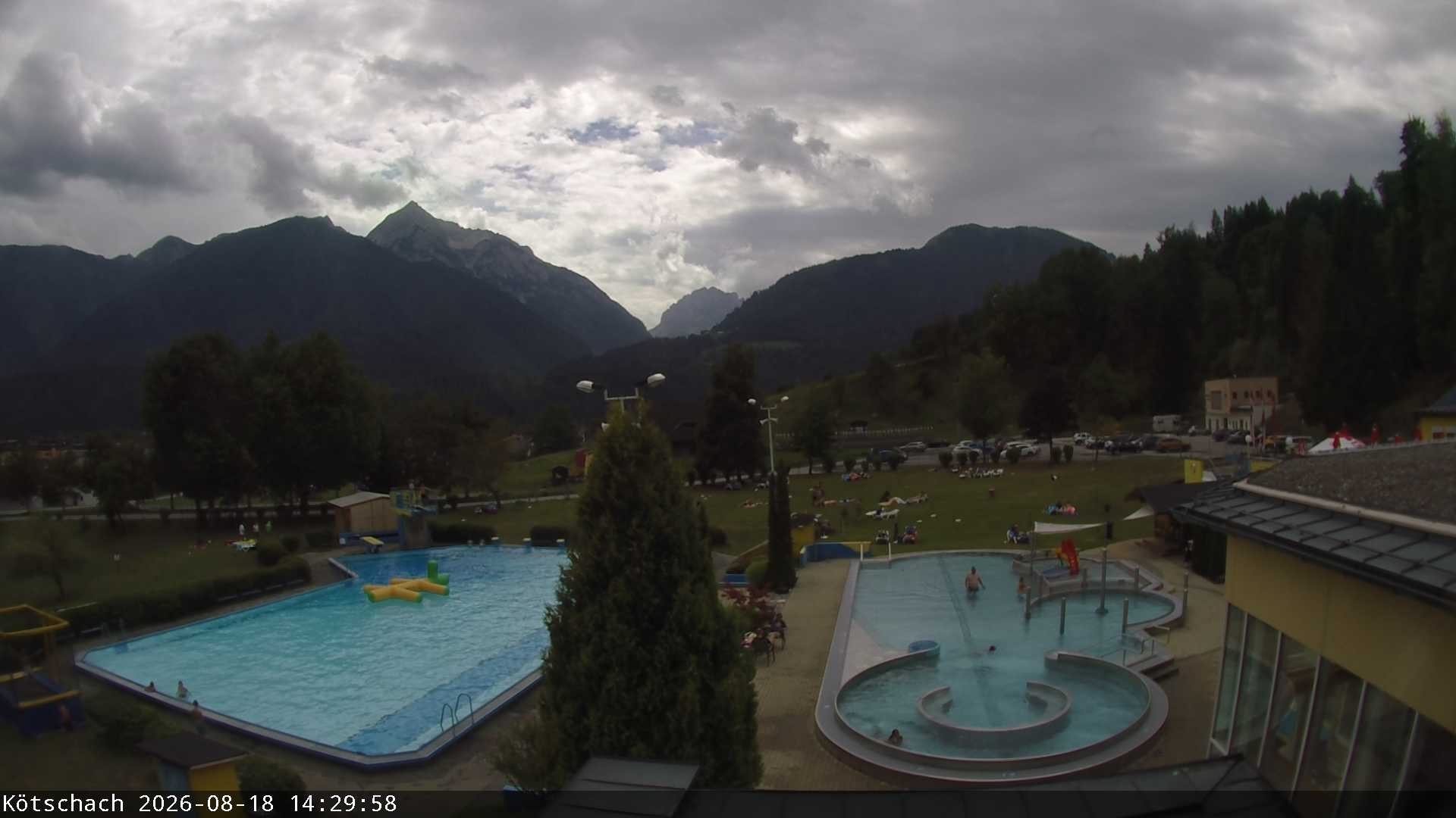 Archiv Foto Webcam Kötschach - Aquarena