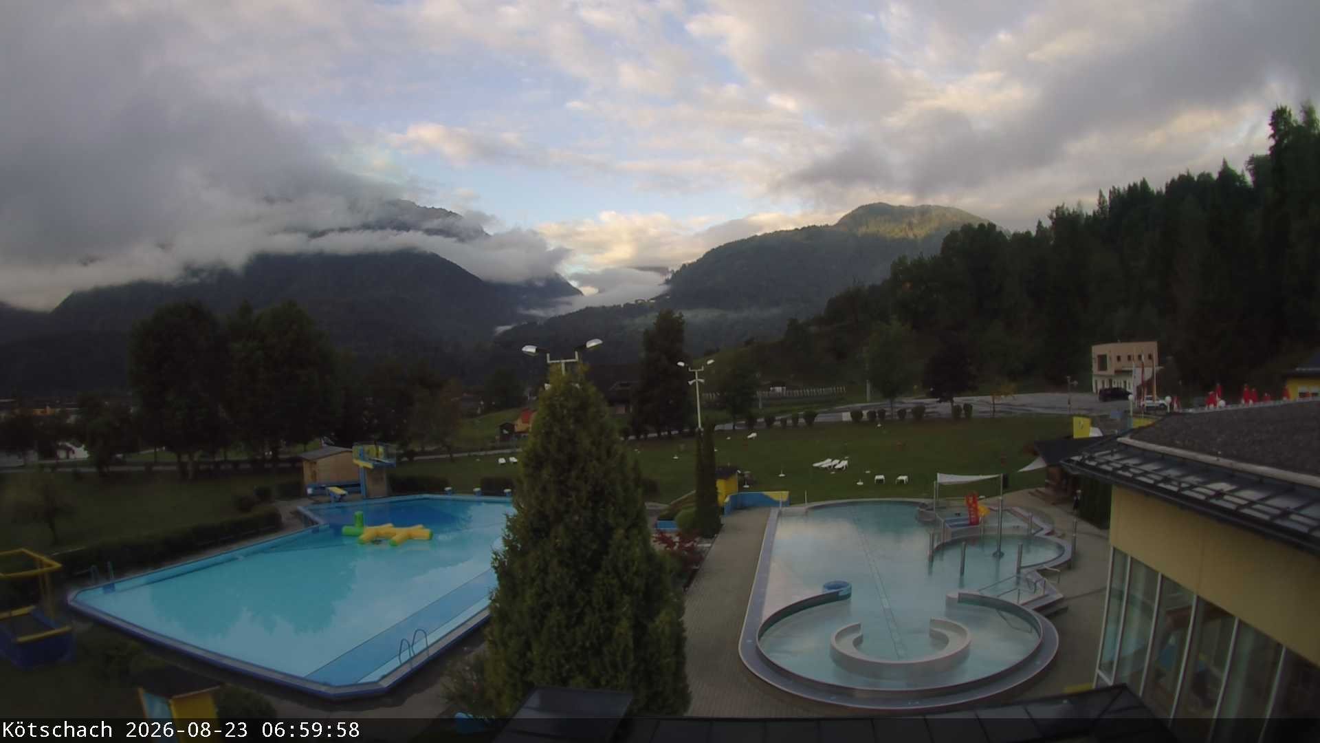 Archiv Foto Webcam Kötschach - Aquarena