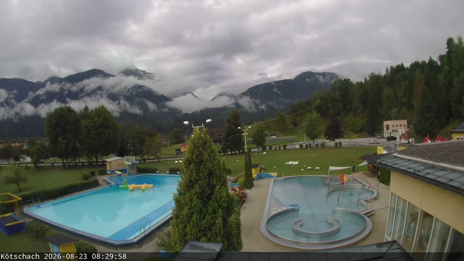 Archiv Foto Webcam Kötschach - Aquarena