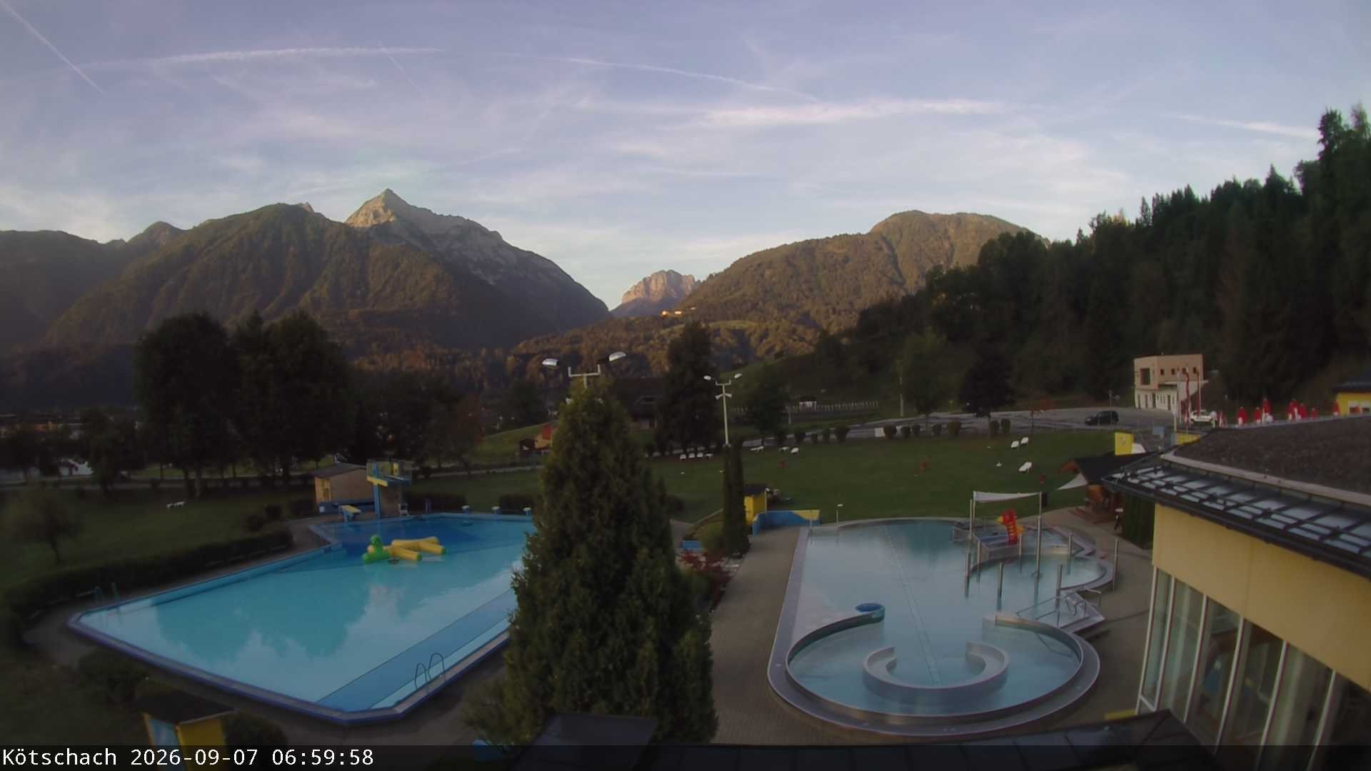 Archiv Foto Webcam Kötschach - Aquarena