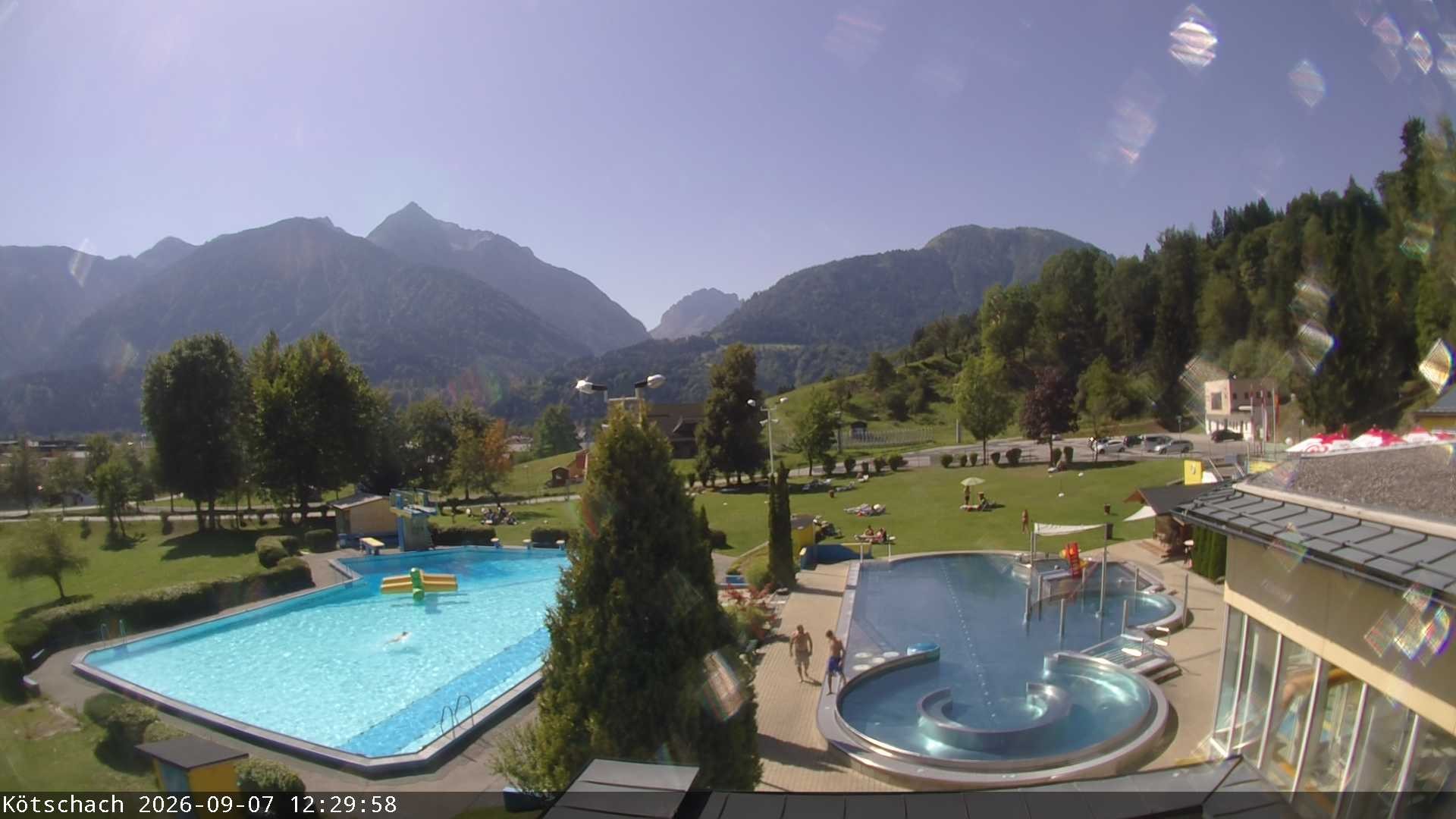 Archiv Foto Webcam Kötschach - Aquarena