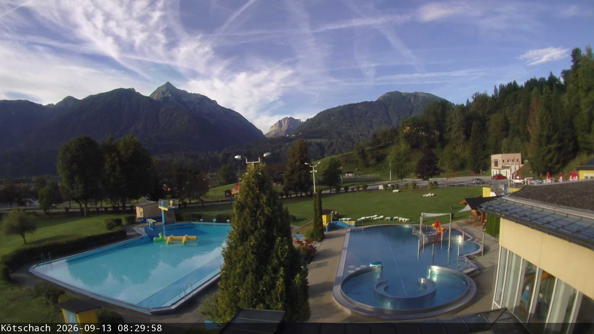 Archiv Foto Webcam Kötschach - Aquarena