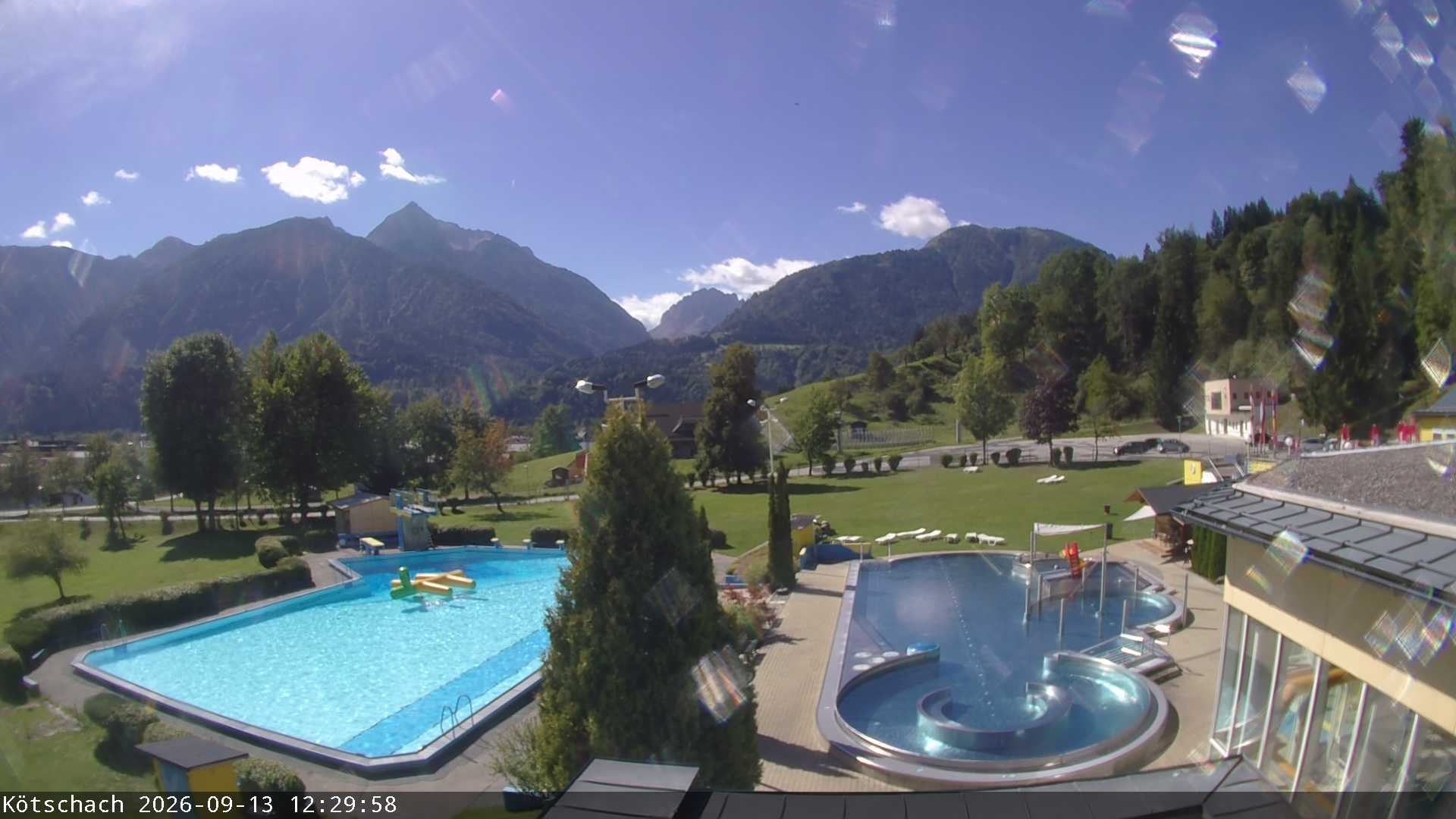 Archiv Foto Webcam Kötschach - Aquarena