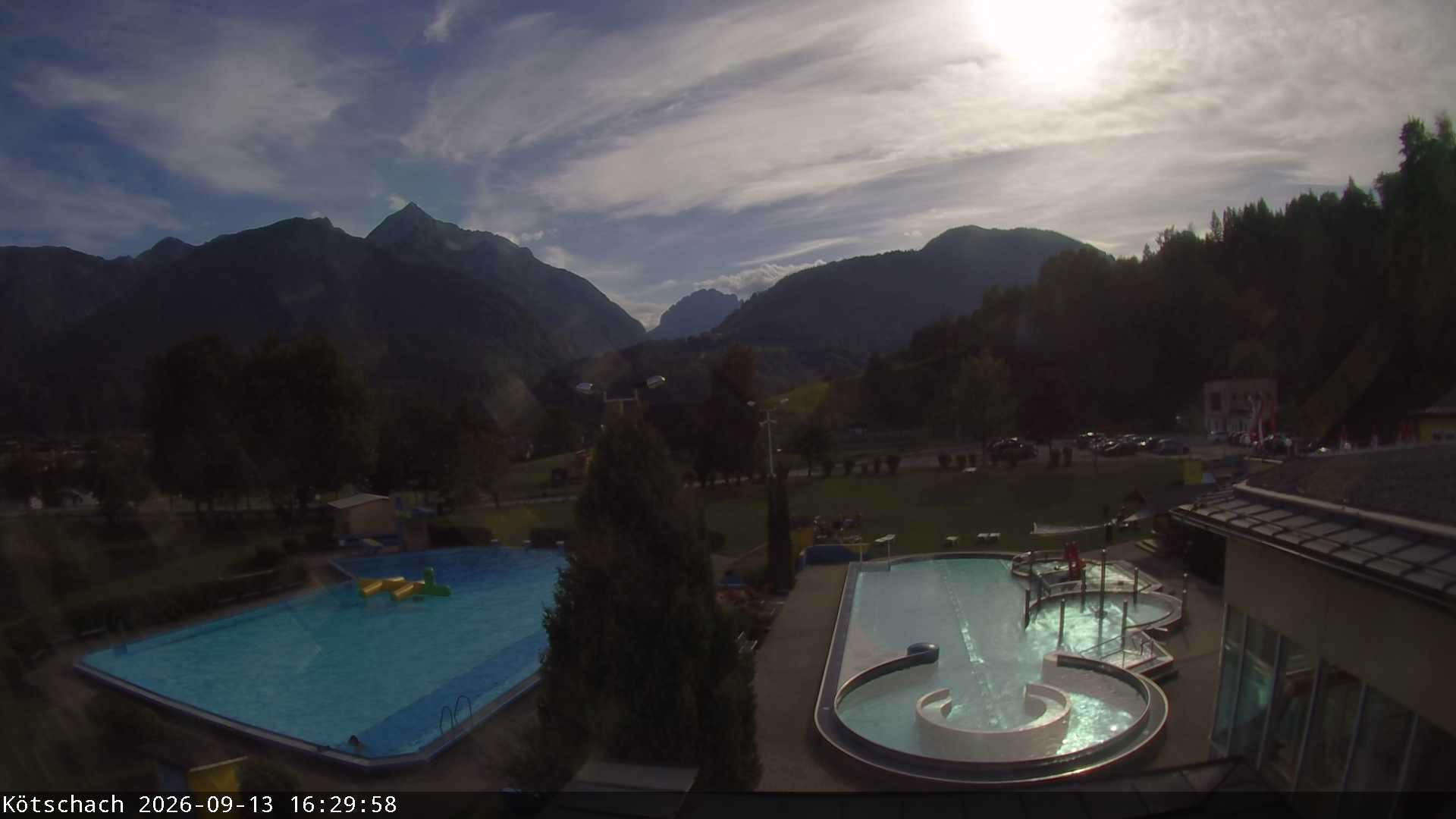 Archiv Foto Webcam Kötschach - Aquarena
