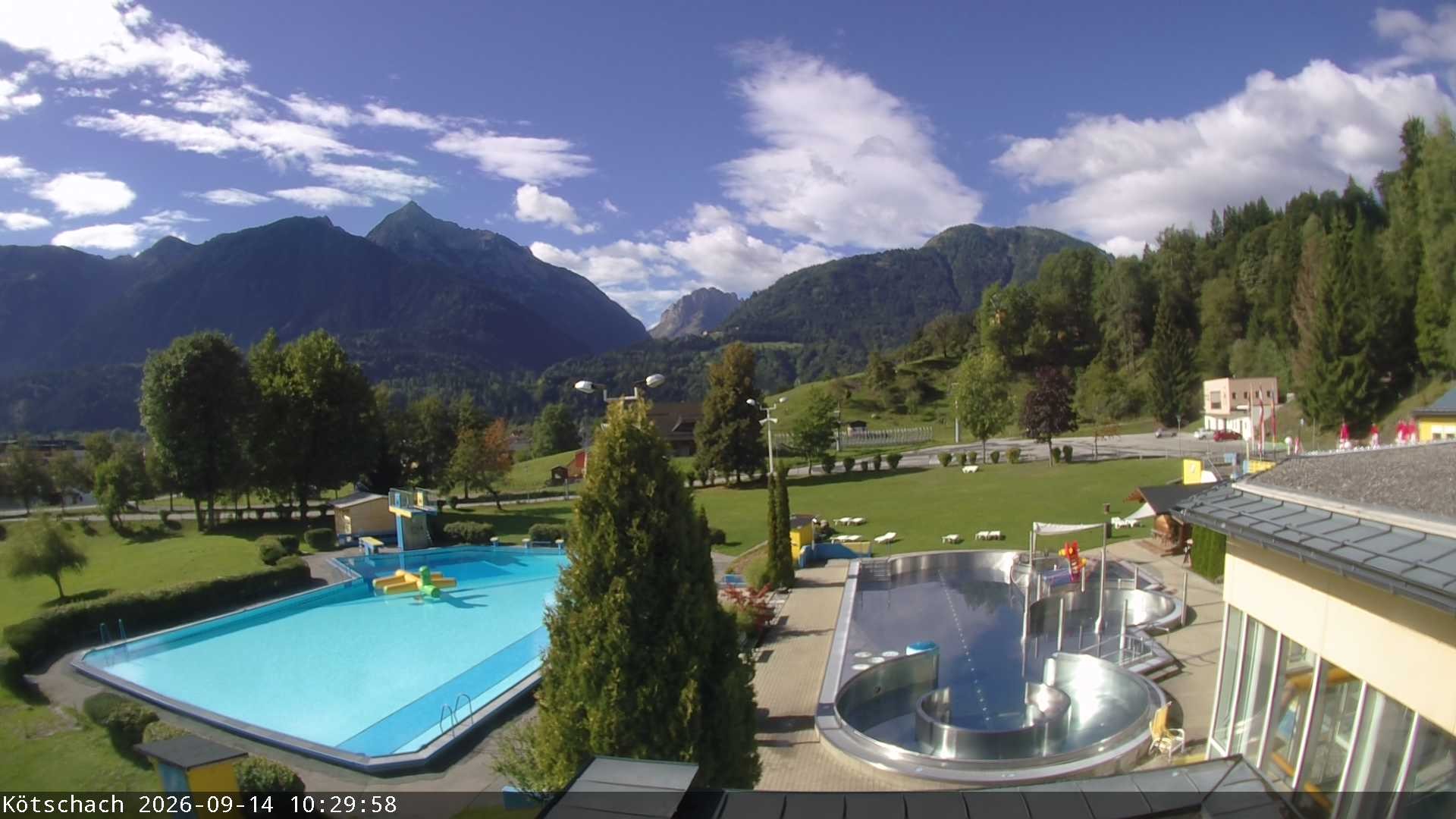 Archiv Foto Webcam Kötschach - Aquarena