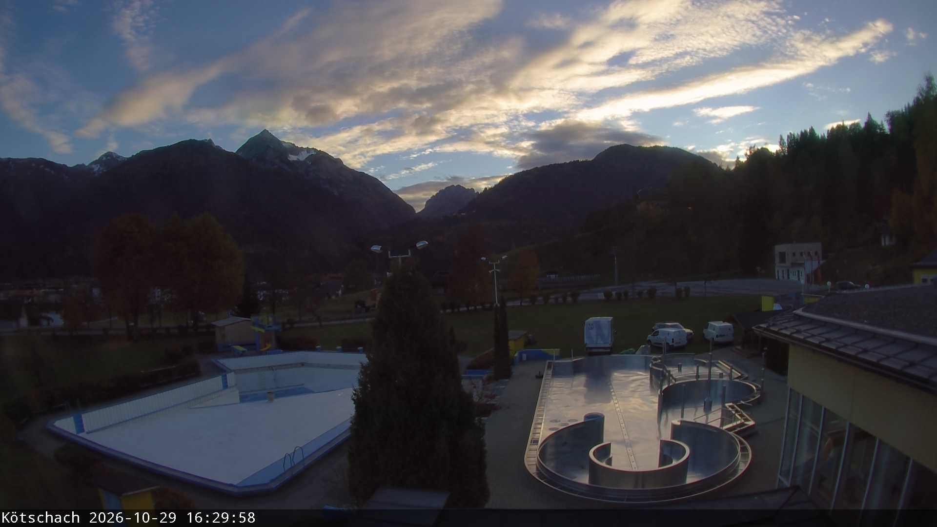 Archived image Webcam Kötschach - Aquarena