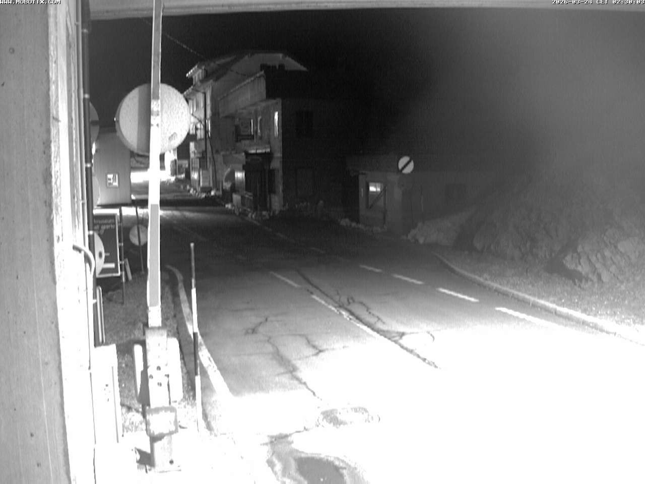 Archived image Webcam Plöckenpass - Carinthia