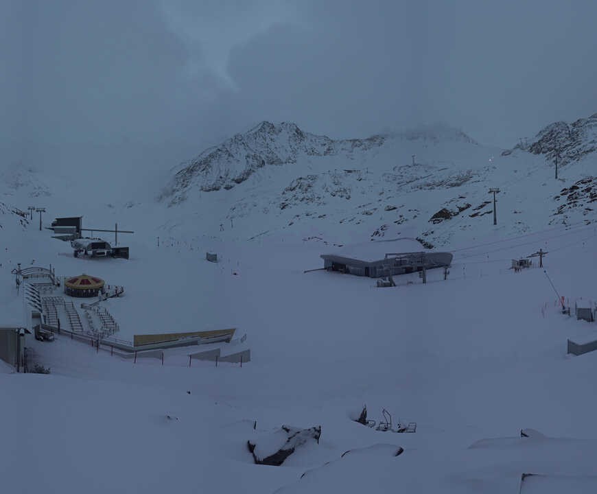 Archived image Webcam Pitztale glacier: Gletscherexpress top station