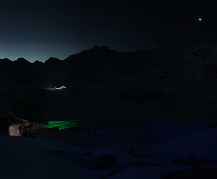 Archived image Webcam Pitztale glacier: Gletscherexpress top station