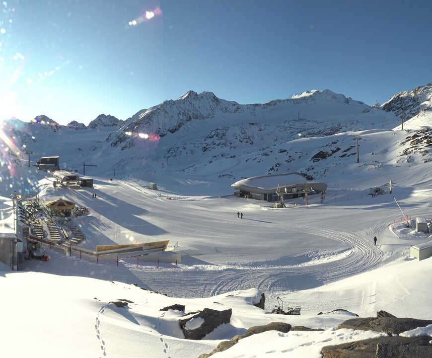 Archived image Webcam Pitztale glacier: Gletscherexpress top station