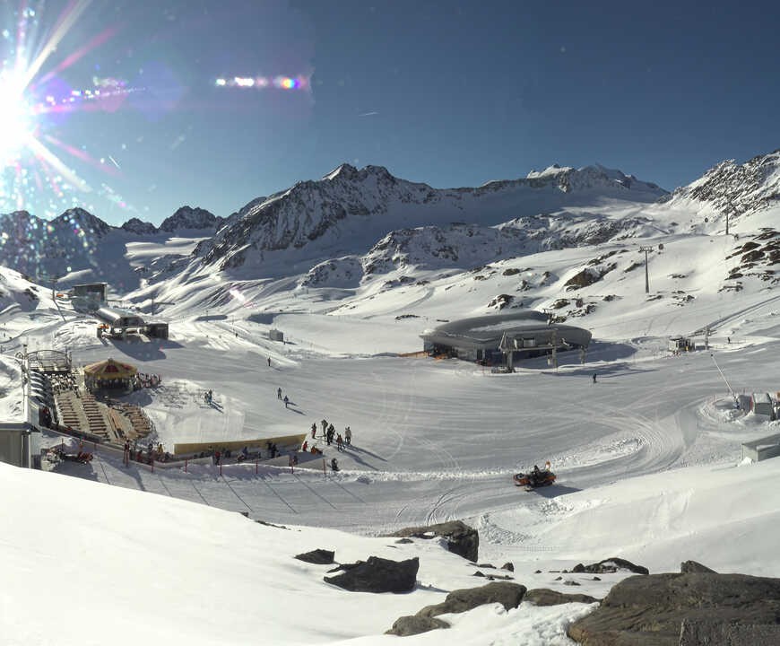 Archived image Webcam Pitztale glacier: Gletscherexpress top station