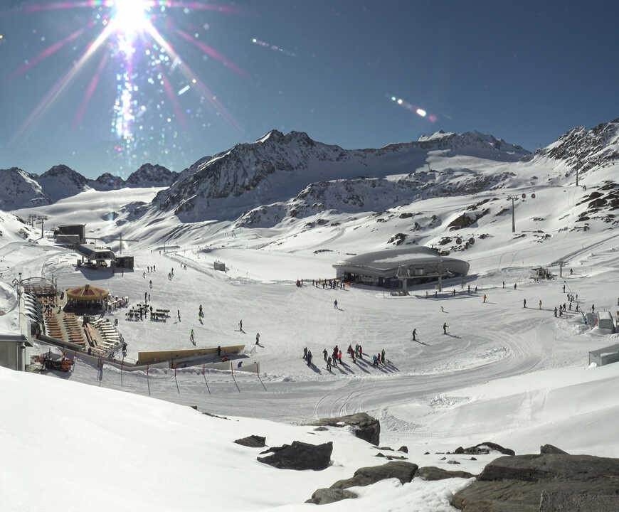 Archived image Webcam Pitztale glacier: Gletscherexpress top station