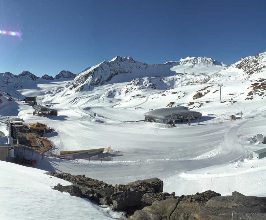 Archived image Webcam Pitztale glacier: Gletscherexpress top station