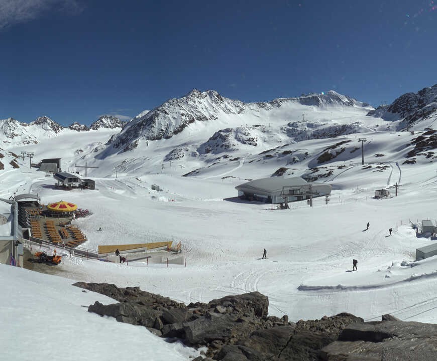 Archived image Webcam Pitztale glacier: Gletscherexpress top station