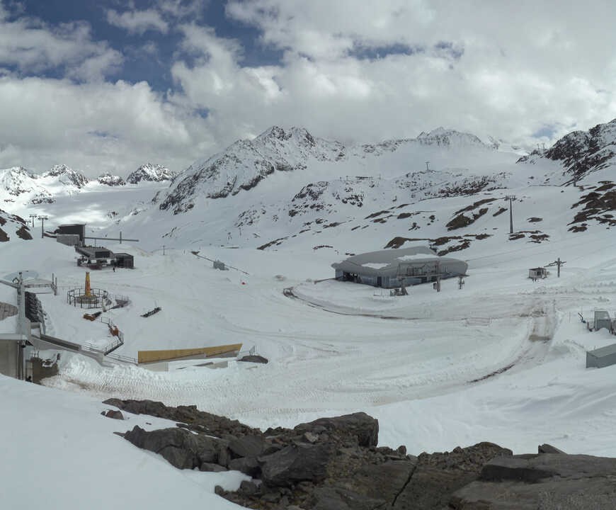 Archived image Webcam Pitztale glacier: Gletscherexpress top station