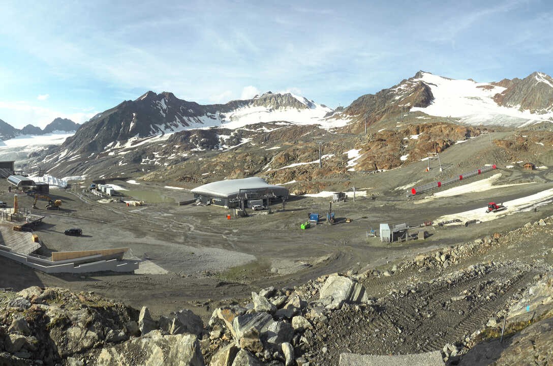 Archived image Webcam Pitztale glacier: Gletscherexpress top station