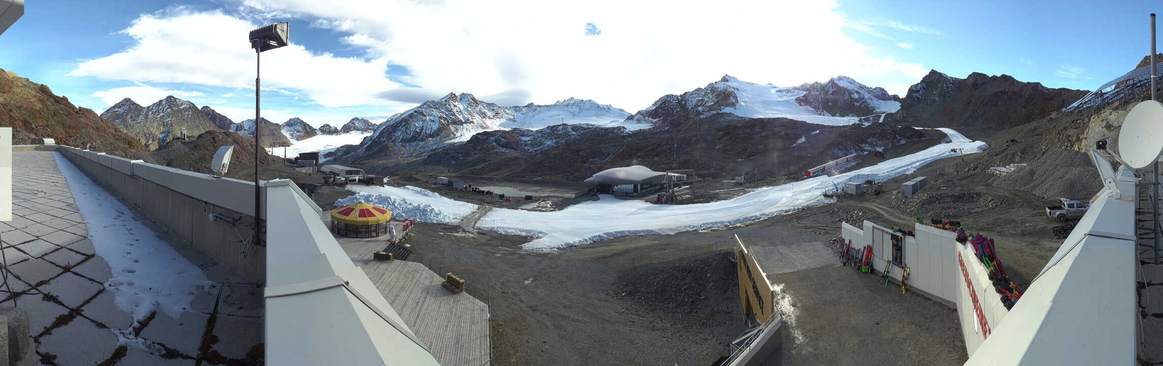 Archiv Foto Webcam Bergstation Gletscherexpress (Pitztaler Gletscher)