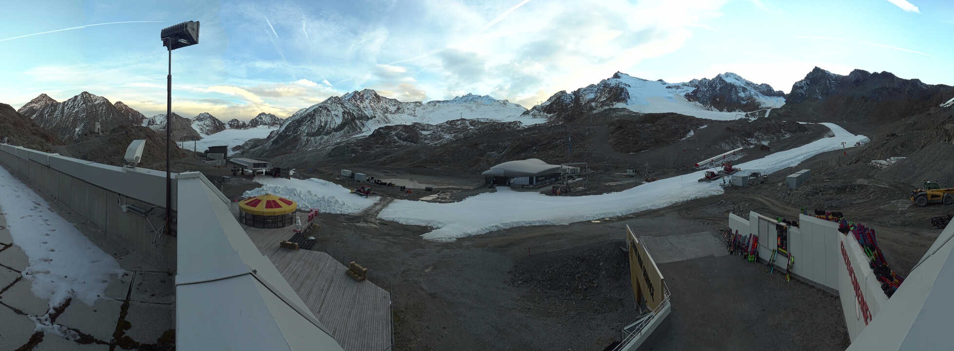 Archiv Foto Webcam Bergstation Gletscherexpress (Pitztaler Gletscher)