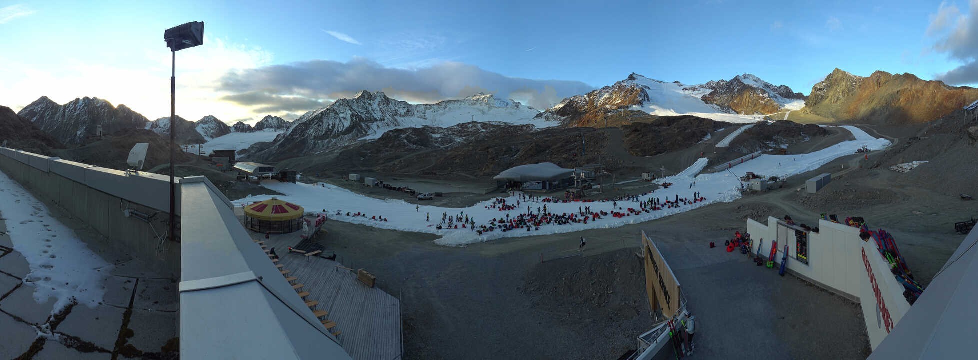 Archiv Foto Webcam Bergstation Gletscherexpress (Pitztaler Gletscher)
